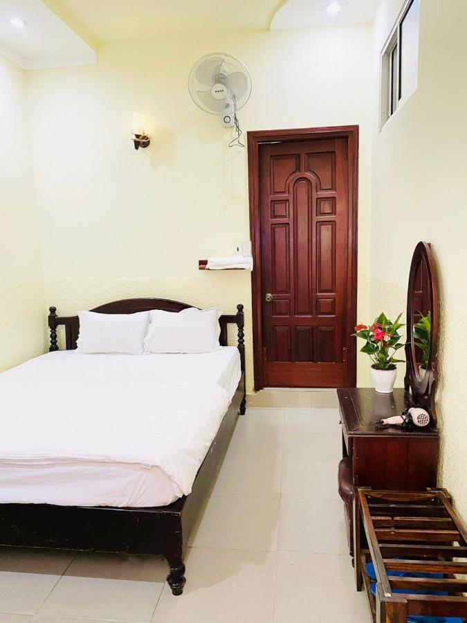 Khach San Xuan Quynh Hotel ดาลัด ภายนอก รูปภาพ